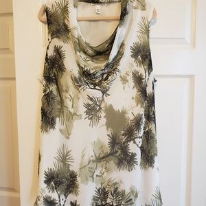 Kenneth Cole Blouse/Shell